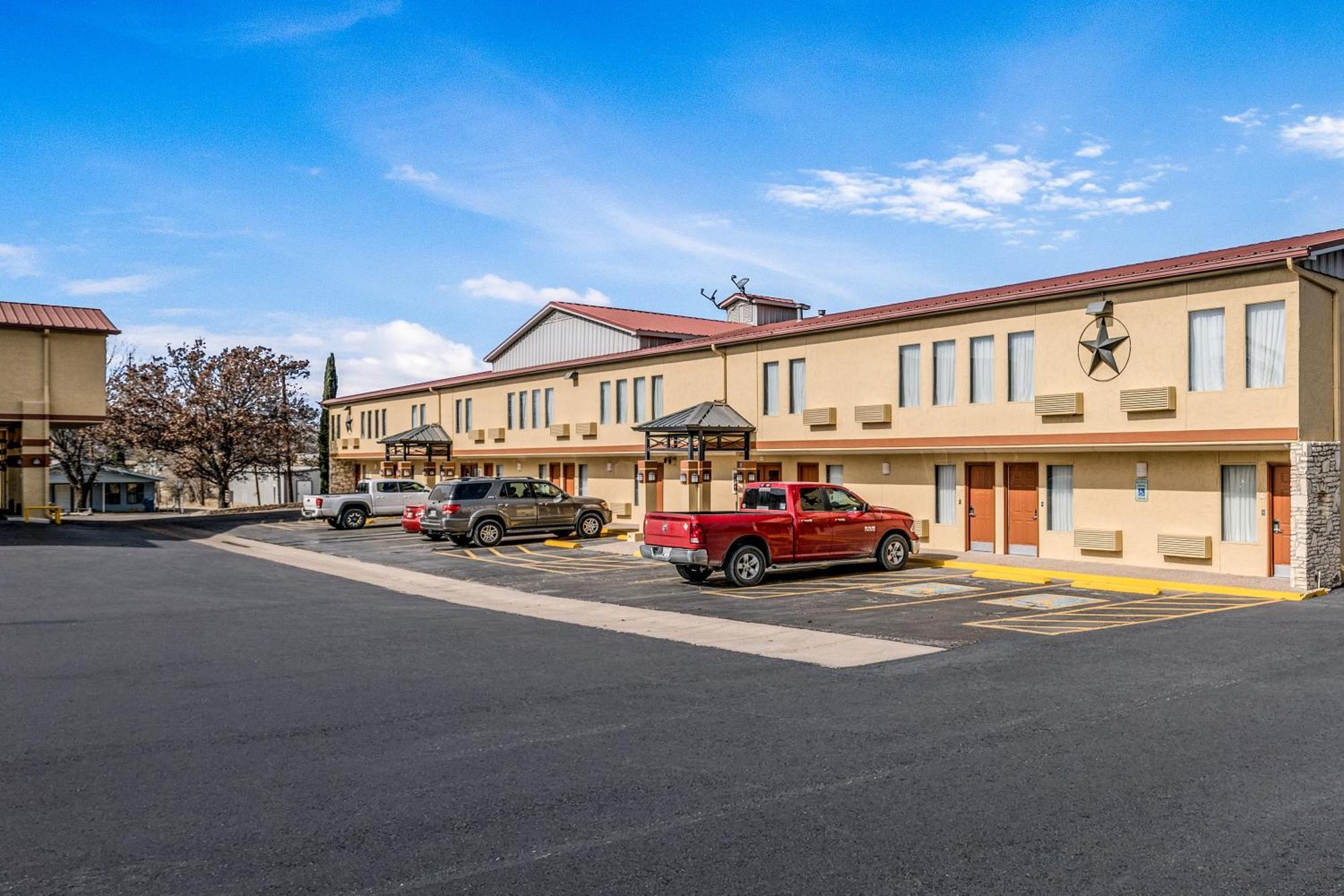 Mainstay Suites Ozona I-10 Exterior photo